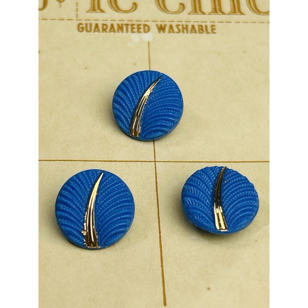 Cornflower Blue & Gold Plastic Le Chic Buttons NEW On Card Set Of 3 - Picture 2 of 8
